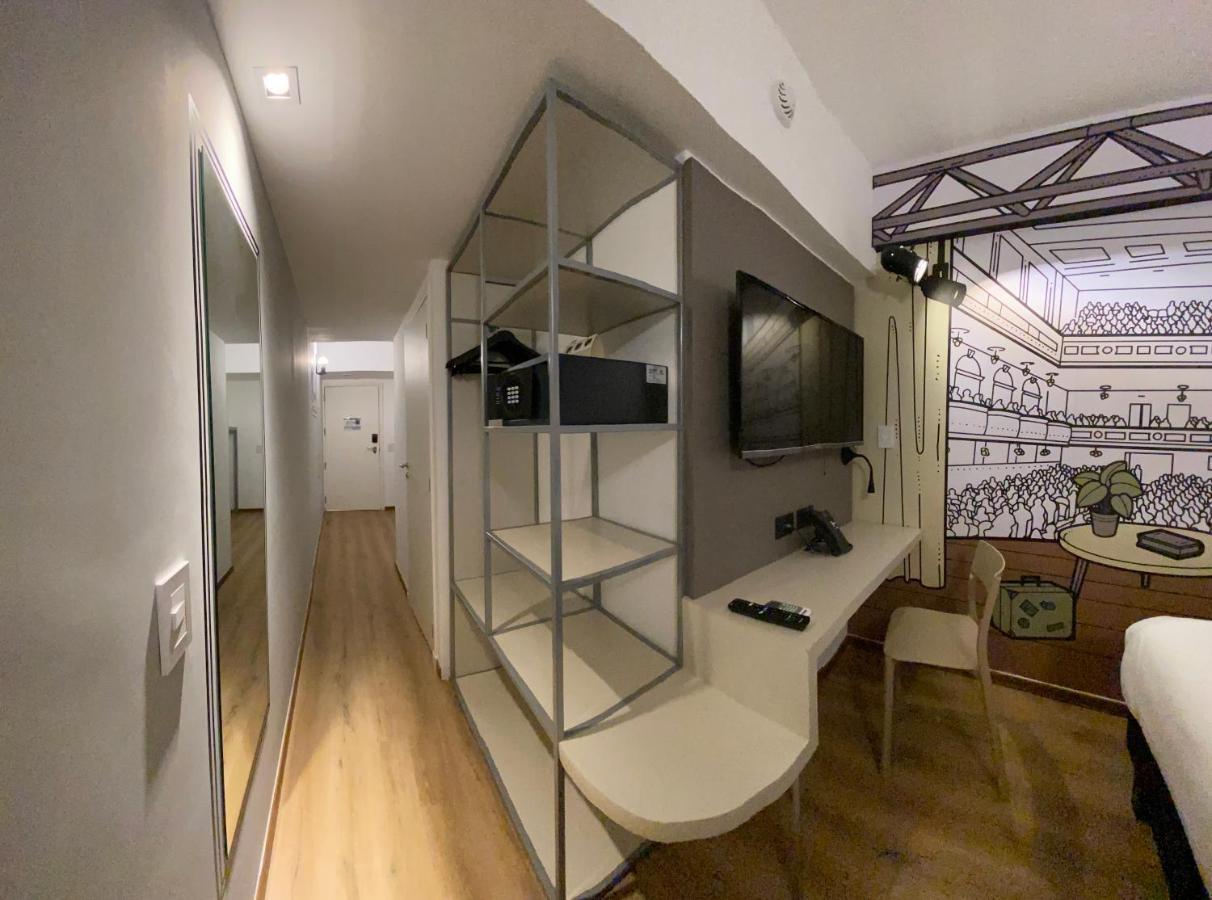Готель Ibis Styles Buenos Aires Florida Екстер'єр фото