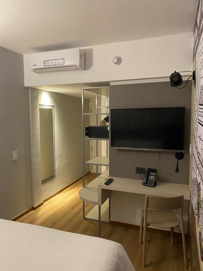 Готель Ibis Styles Buenos Aires Florida Екстер'єр фото
